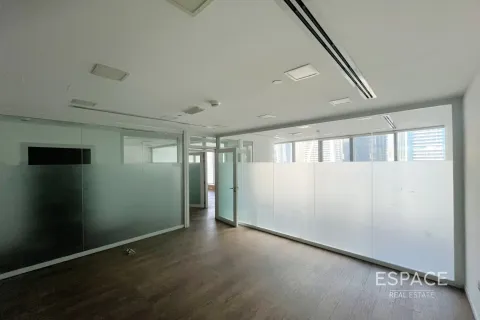 Büroraum zur Miete in Jumeirah Lake Towers, Dubai, VAE 89 m2 Nr. 661160 - Foto 14