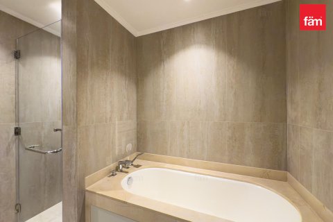 Apartment in Dubai Marina, UAE 2 bedrooms, 134.1 sq.m. № 634732 - photo 18