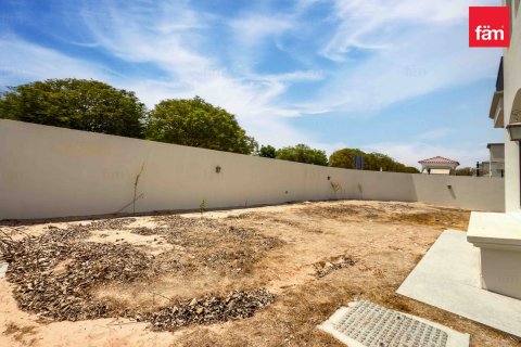 Vilë në Dubai, Emiratet e Bashkuara Arabe 6 dhoma gjumi, 632.3 m2. № 634731 - Foto 29