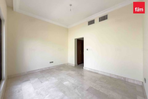 Vilë në Dubai, Emiratet e Bashkuara Arabe 6 dhoma gjumi, 632.3 m2. № 634731 - Foto 8