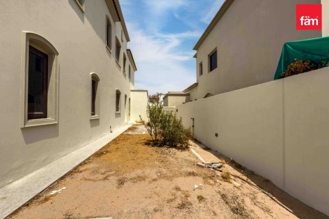 Vilë në Dubai, Emiratet e Bashkuara Arabe 6 dhoma gjumi, 632.3 m2. № 634731 - Foto 28