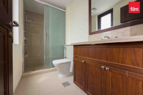 Vilë në Dubai, Emiratet e Bashkuara Arabe 6 dhoma gjumi, 632.3 m2. № 634731 - Foto 24