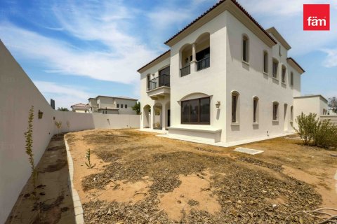 Vilë në Dubai, Emiratet e Bashkuara Arabe 6 dhoma gjumi, 632.3 m2. № 634731 - Foto 1