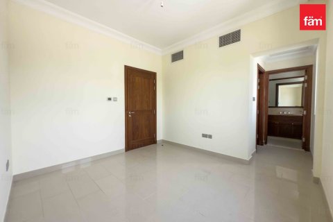 Vilë në Dubai, Emiratet e Bashkuara Arabe 6 dhoma gjumi, 632.3 m2. № 634731 - Foto 12