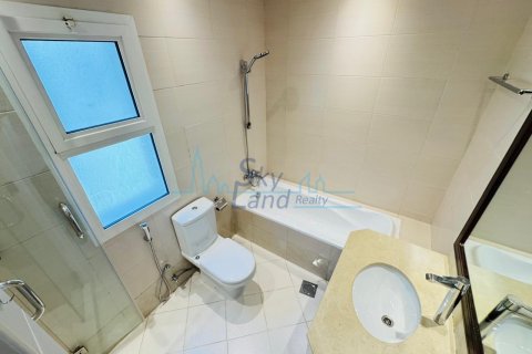 Villa zur Miete in Umm Suqeim, Dubai, VAE 4 Schlafzimmer, 371.6 m2 Nr. 633431 - Foto 21