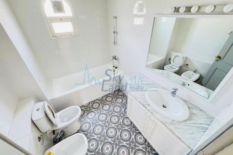 Villa in affitto a Umm Suqeim, Dubai, EAU 4 camere da letto, 325.2 mq. № 633430 - foto 19
