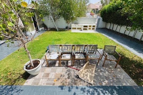 Villa in affitto a Umm Suqeim, Dubai, EAU 4 camere da letto, 325.2 mq. № 633430 - foto 25