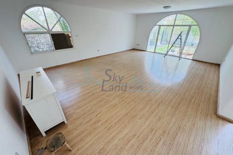 Villa in affitto a Umm Suqeim, Dubai, EAU 4 camere da letto, 325.2 mq. № 633430 - foto 15