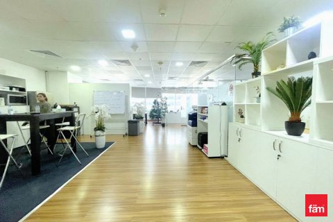 Kantor di Dubai, UEA 228.7 m2 nomor 633891 - foto 4