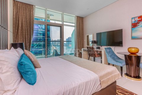 Apartment in Business Bay, Dubai, UAE 39.6 sq.m. № 633894 - photo 2