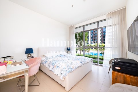 Apartament de închiriat în Dubai Hills Estate, Dubai, EAU 3 dormitoare, 160.20007514 mp.  №678654 - poză 17