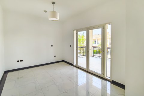 טאונהאוס להשכרה ב Dubai Land, Dubai, איחוד האמירויות  4 חדרי שינה, 286.33 מ"ר, מספר 750081 - תמונה 18