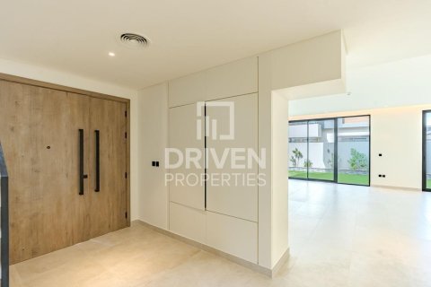 Vilë në Dubai Land, Emiratet e Bashkuara Arabe 3 dhoma gjumi, 281.59 m2. № 746844 - Foto 12