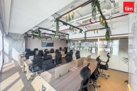 Business Bay, Dubai, संयुक्त अरब अमीरात में कार्यालय, 214.9 वर्ग मीटर, संख्या 685940 - फ़ोटो 9