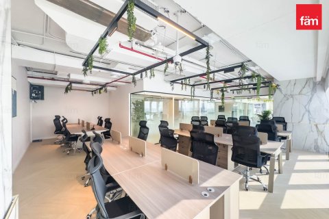 Business Bay, Dubai, संयुक्त अरब अमीरात में कार्यालय, 214.9 वर्ग मीटर, संख्या 685940 - फ़ोटो 6