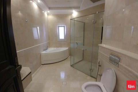 ویلا برای اجاره در Al Barsha، Dubai، امارات متحده عربی 6 خوابه ، 1114.8 متر مربع ، شماره 708106 - تصویر 20
