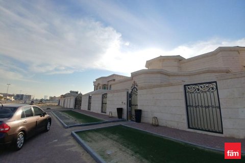Vila di Al Barsha, Dubai, UAE 6 bilik tidur, 1114.8 meter persegi № 708106