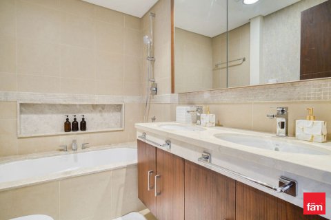 Apartamento en alquiler en Downtown Dubai (Downtown Burj Dubai), Dubai, EAU 3 dormitorios, 180 m2 № 708085 - foto 15