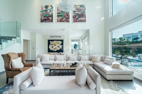 فيلا للبيع في Jumeirah Islands، دبي، الإمارات العربية المتحدة 4 غرفة نوم ، 511 متر مربع ، رقم 696407 - صورة 5
