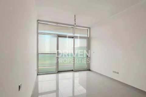 Apartment til salg i DAMAC Hills (Akoya by DAMAC), Dubai, UAE 1 værelse, 37.63 kvm № 756466 - foto 1