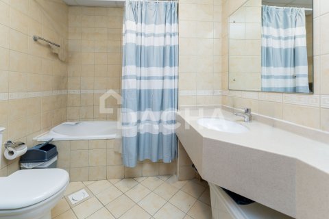 Appartamento in vendita a Dubai Sports City, Dubai, EAU 2 camere da letto, 147 mq. № 713640 - foto 16