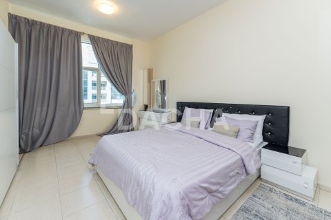 Appartamento in vendita a Dubai Sports City, Dubai, EAU 2 camere da letto, 147 mq. № 713640 - foto 14