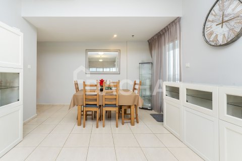 Appartamento in vendita a Dubai Sports City, Dubai, EAU 2 camere da letto, 147 mq. № 713640 - foto 8