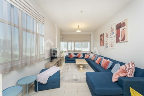 Appartamento in vendita a Dubai Sports City, Dubai, EAU 2 camere da letto, 147 mq. № 713640 - foto 1