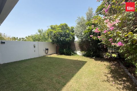 Casa urbana para arrendamento em Dubai Hills Estate, Dubai, EAU 3 quartos, 196 m2 № 760094 - foto 6