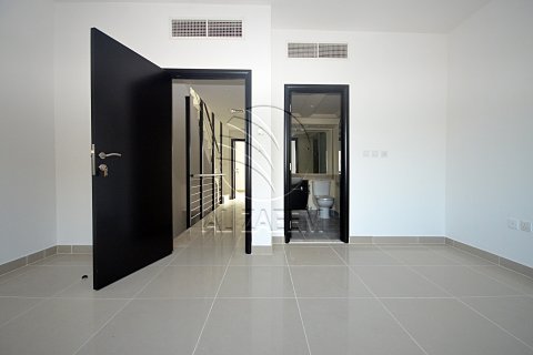 Villa itt: Abu Dhabi, EAE, 3 hálószoba, 174 m², azonosító: 662819 - fénykép 5