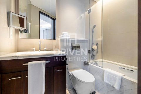 Lägenhet till försäljning i Downtown Dubai (Downtown Burj Dubai), Dubai, UAE 3 sovrum, 188 kvm Nr. 653585 - fotografi 11