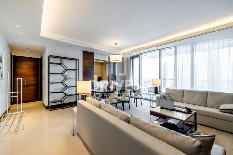 Lägenhet till försäljning i Downtown Dubai (Downtown Burj Dubai), Dubai, UAE 3 sovrum, 188 kvm Nr. 653585 - fotografi 1
