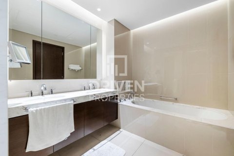 Apartmán v Downtown Dubai (Downtown Burj Dubai), Dubai, SAE 2 spálne, 127 m2 č. 653581 - Fotografia 7