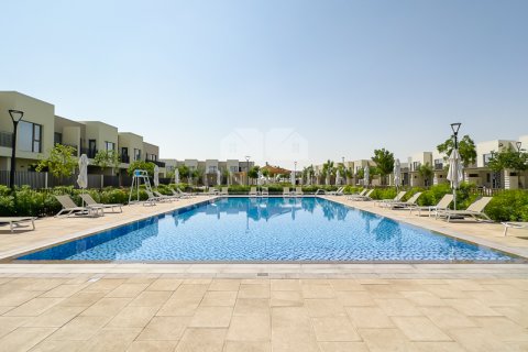 Villa Dubai South (Dubai World Central), Dubaijā, AAE 4 istabas, 236 m2 Nr. 648676 - attēls 4