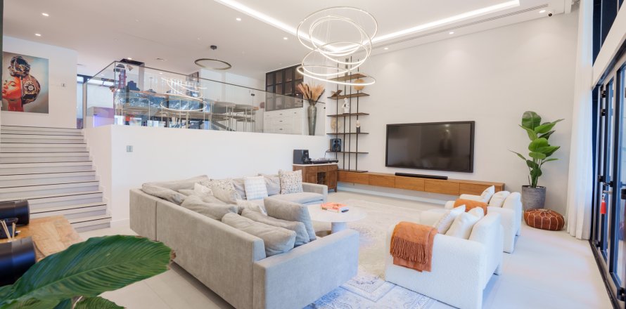 Rumah bandar di Al Raha Beach, Abu Dhabi, UAE 4 bilik tidur, 622.22 meter persegi № 749092