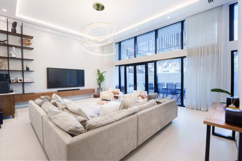 Rumah bandar di Al Raha Beach, Abu Dhabi, UAE 4 bilik tidur, 622.22 meter persegi № 749092 - foto 3
