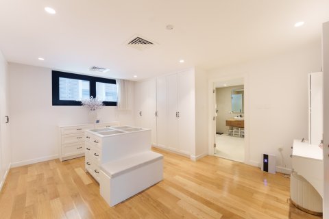 Rumah bandar di Al Raha Beach, Abu Dhabi, UAE 4 bilik tidur, 622.22 meter persegi № 749092 - foto 14