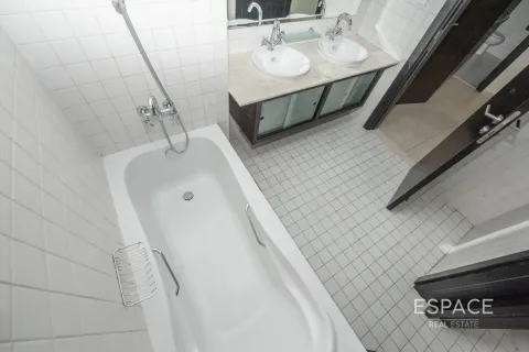 Apartment in Dubai Marina, UAE 3 bedrooms, 191 sq.m. № 661271 - photo 7