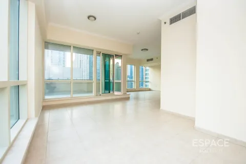 Apartment in Dubai Marina, UAE 3 bedrooms, 191 sq.m. № 661271 - photo 1