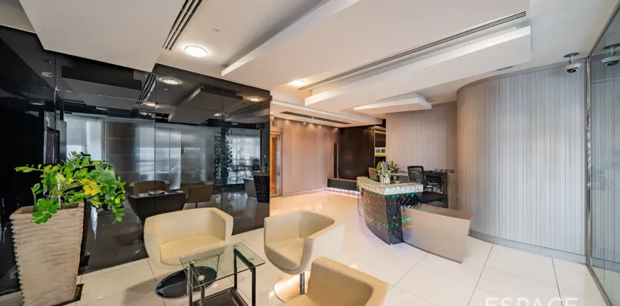 Toimisto Jumeirah Lake Towers, Dubai, Arabiemiraatit 704 m2 № 661268