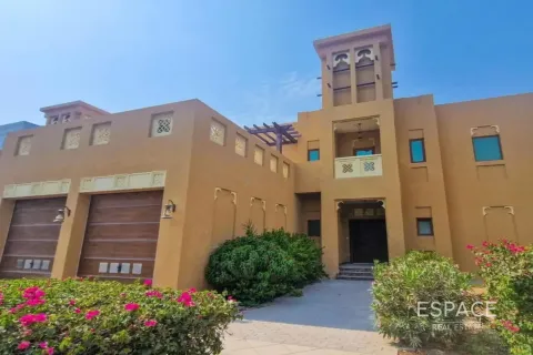 Üürile anda villa asukohaga Al Furjan, Dubai, AÜE: 3 magamistoaga, 357 m² Nr 661267 - pilt 9