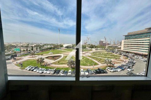Oficiu de închiriat în Dubai, EAU 120.6 mp. №668655 - poză 13