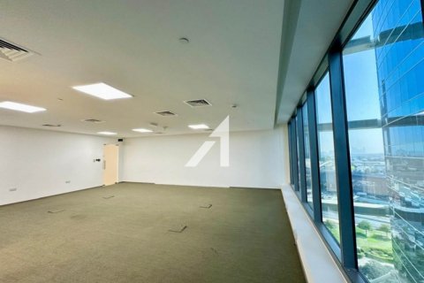 Oficiu de închiriat în Sheikh Zayed Road, Dubai, EAU 202.6 mp. №668652 - poză 9