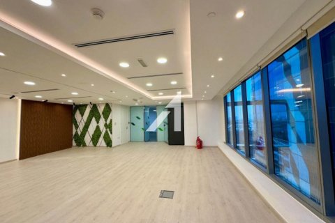 Oficiu de închiriat în Sheikh Zayed Road, Dubai, EAU 202.6 mp. №668652 - poză 6