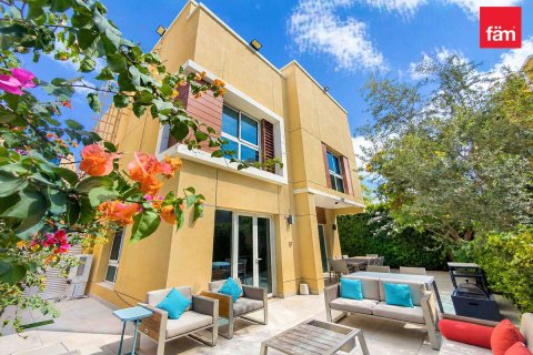 Huvila Al Barsha, Dubai, Arabiemiraatit 3 makuuhuonetta, 323.5 m2 № 708223 - kuva 30