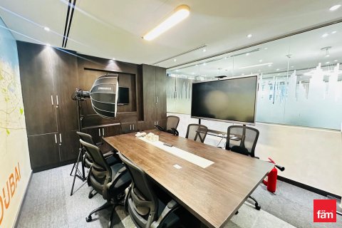 Зняти в оренду офіс в Бизнес-Бэй, Дубай, ОАЕ 110.5м2, № 695275 - фото 4
