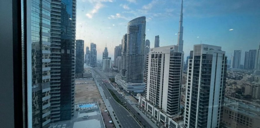 Oficiu în Business Bay, Dubai, EAU 110.5 mp.  №695275