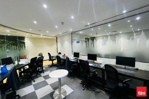 Oficiu de închiriat în Business Bay, Dubai, EAU 110.5 mp.  №695275 - poză 4