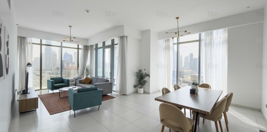 Apartment in Downtown Dubai (Downtown Burj Dubai), UAE 3 bedrooms, 198.5 sq.m. № 695274