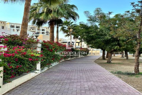 Al Hamra Village、Ras Al Khaimah、UAE にあるマンション販売中 1ベッドルーム、76 m2、No664239 - 写真 12
